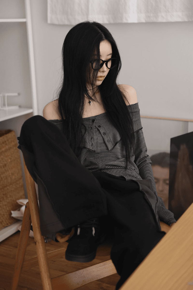 컬러인아이디 스트라이트 버튼 오프숄더