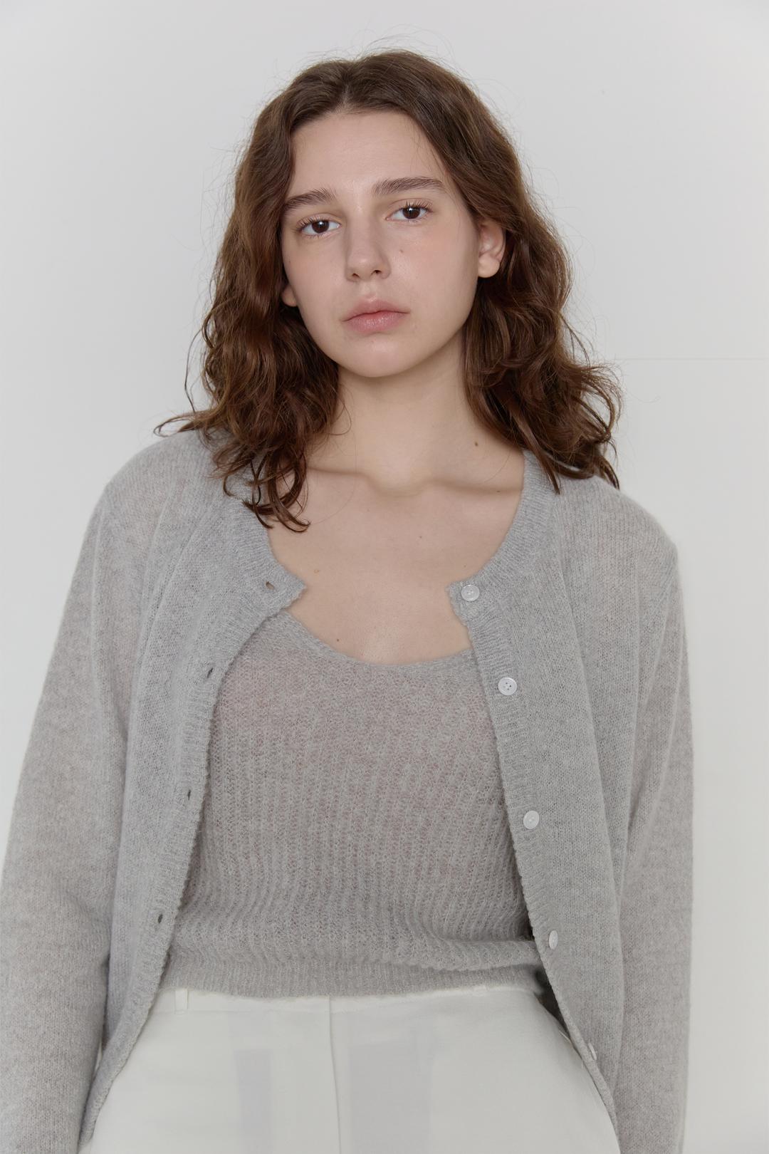 Mohair Sleeveless Cardigan Set - Gray  2차 예약배송 4/22일 발송예정