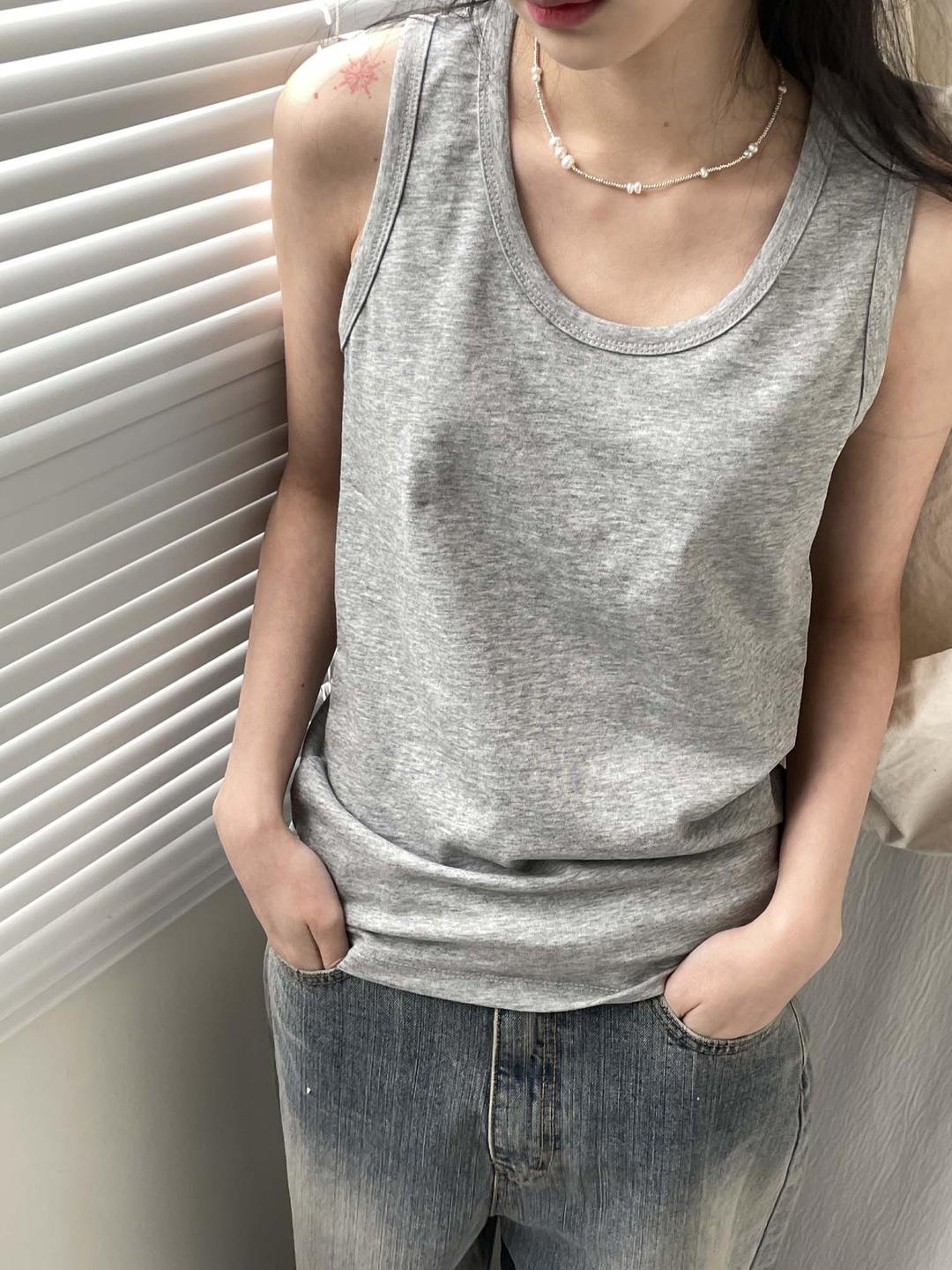 basic true sleeveless