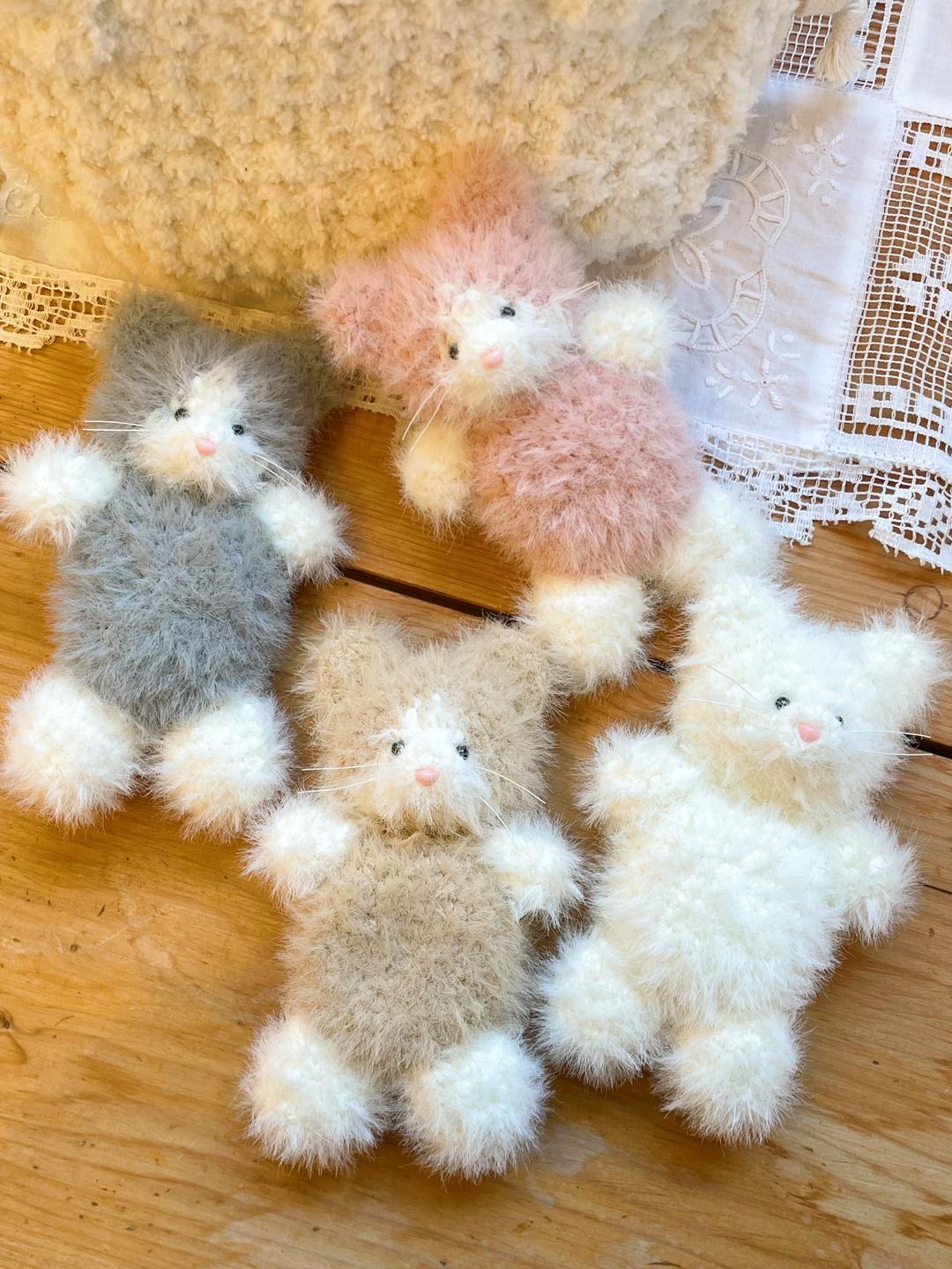 삐죽 고양이 인형 키링