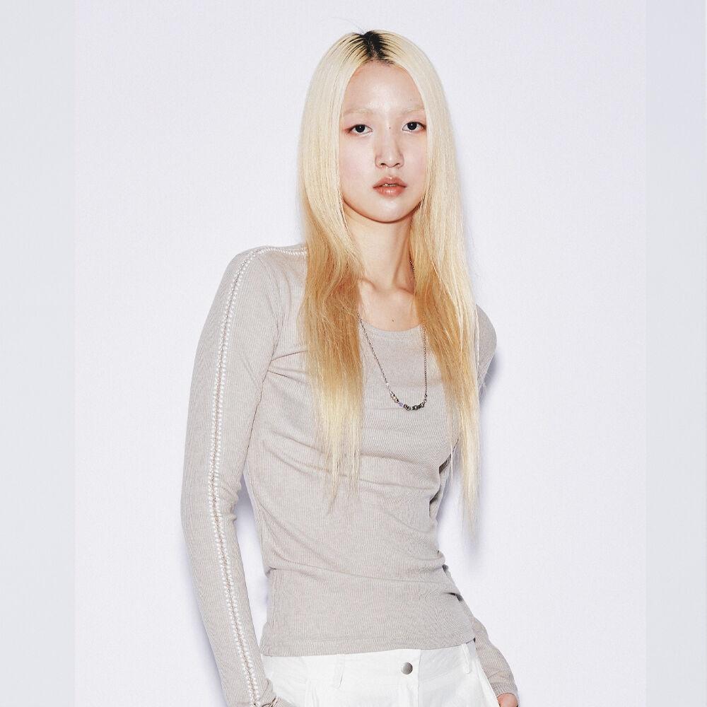 Line point knit top Ivory