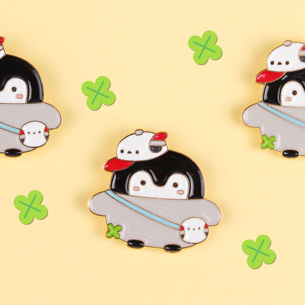 코우펜짱 골드 핀뱃지 소풍