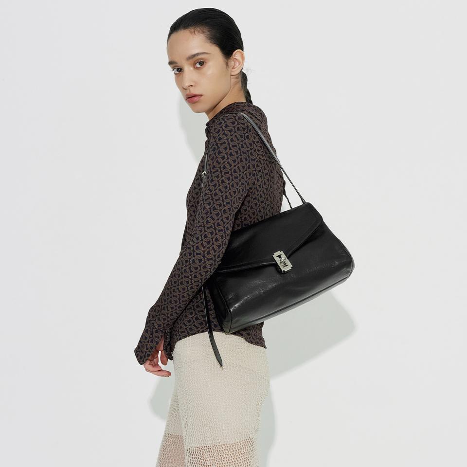 Occam Doux Shoulder L (오캄 두 숄더 라지) Black