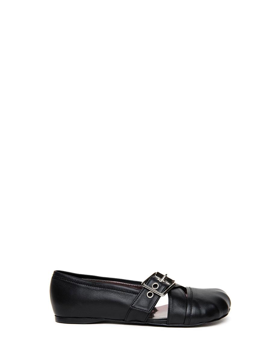 ANIMAL CROSS BUCKLE FLATS BLACK