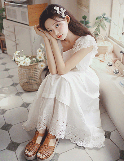 밀크코코아 Romantic punching lace dress