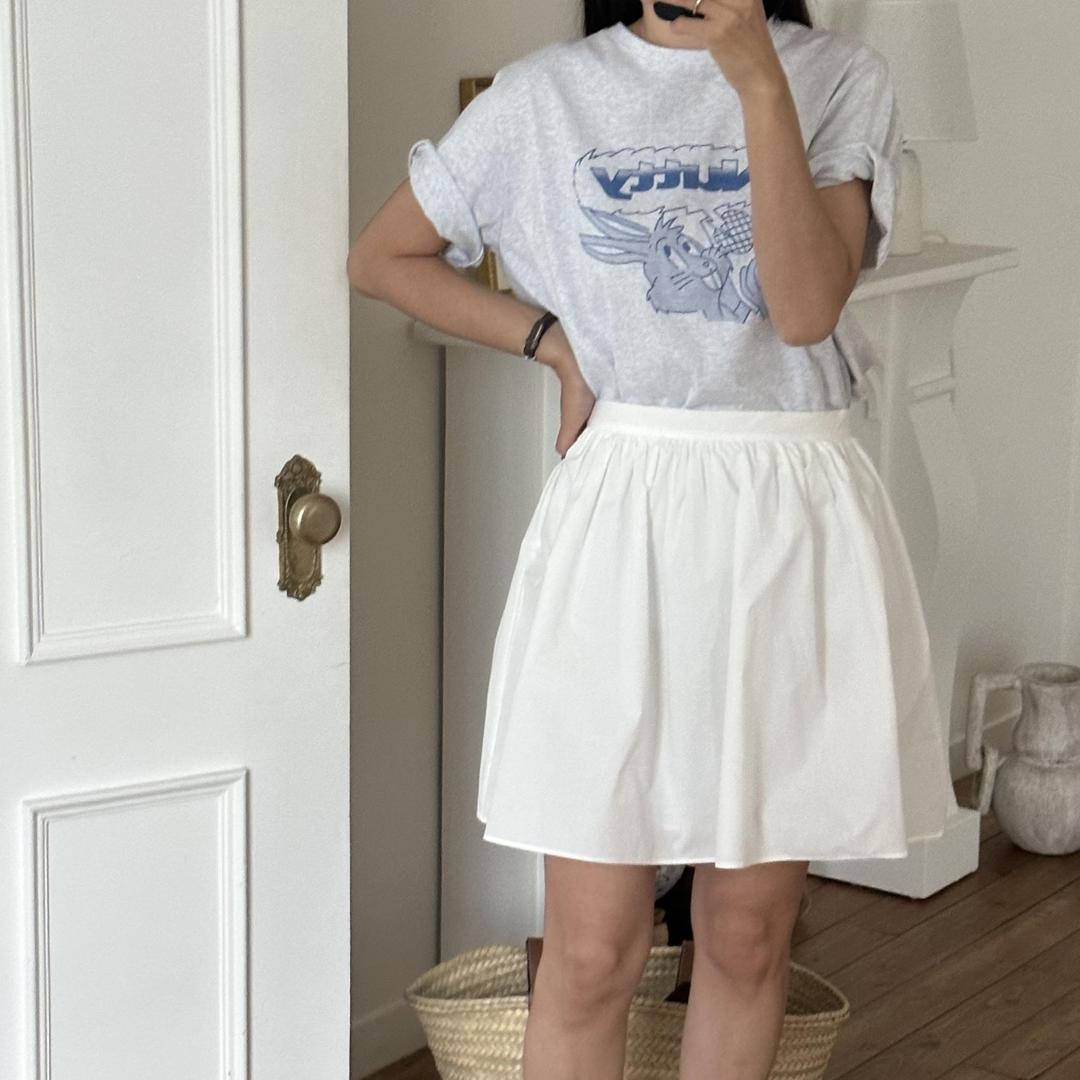 핀턱스커트 플레어스커트 바스락스커트 (블랙/화이트)