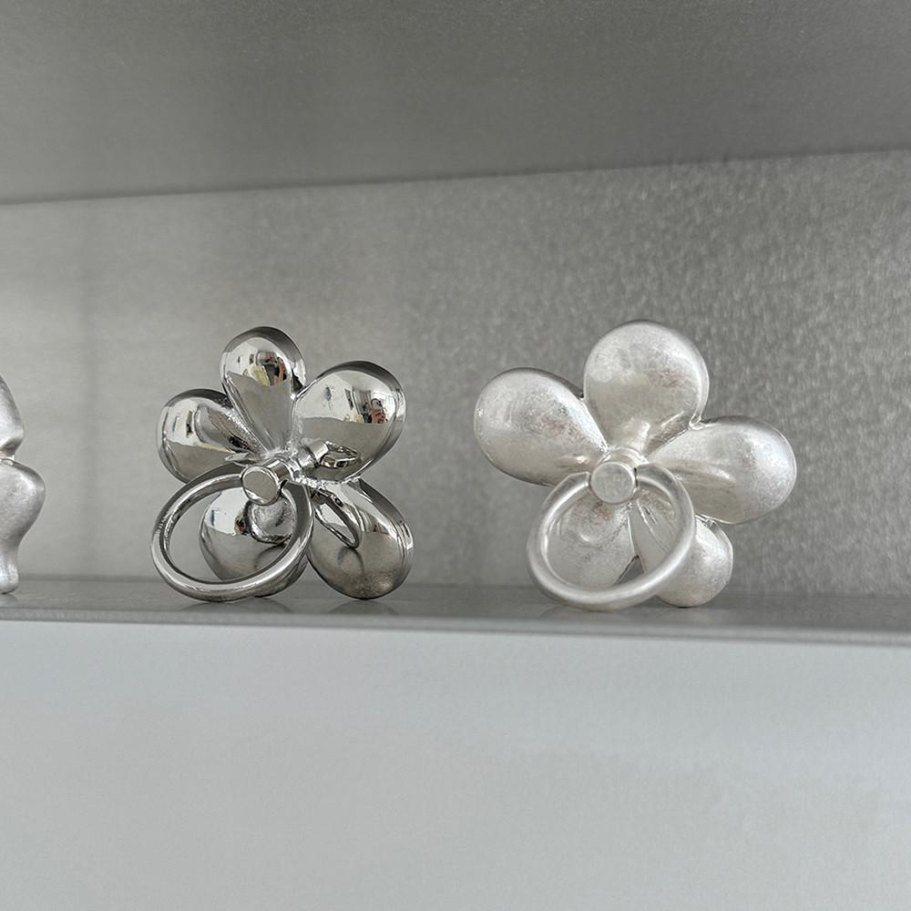 실버 메탈 플라워 핑거링 그립 톡스마트 핸드폰거치대