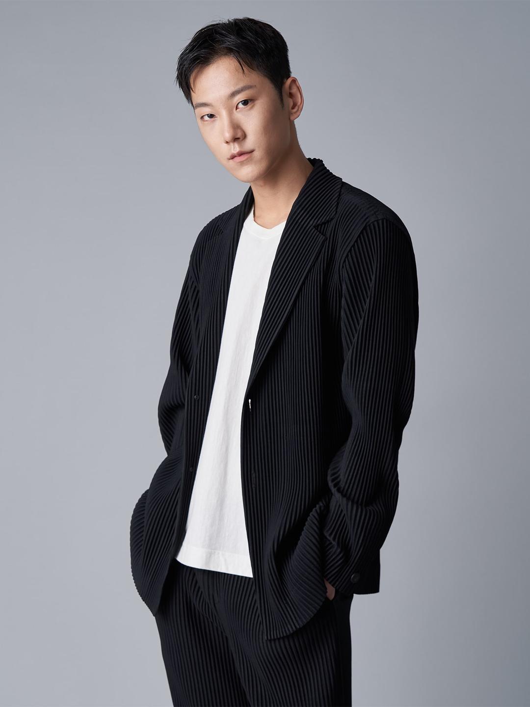 Basics Jacket - Black