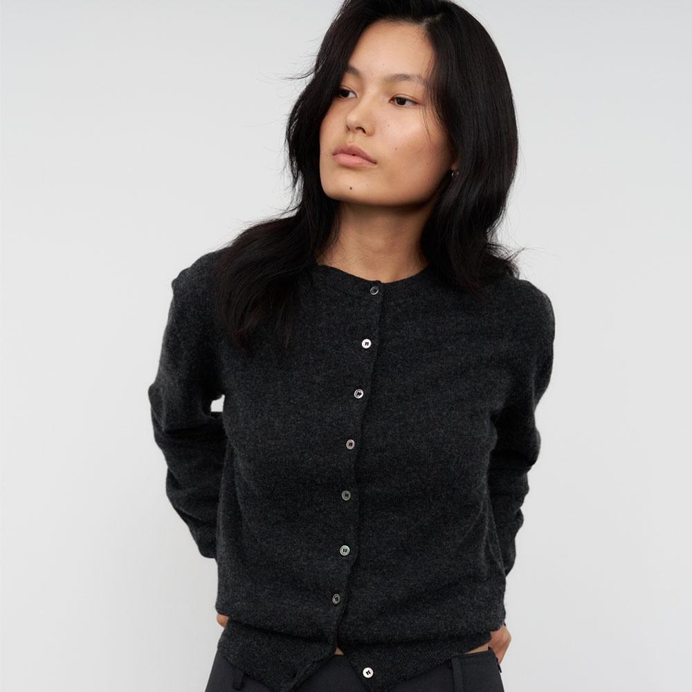 [6차 11/22 예약배송] Cashmere Round Cardigan (Charcoal)