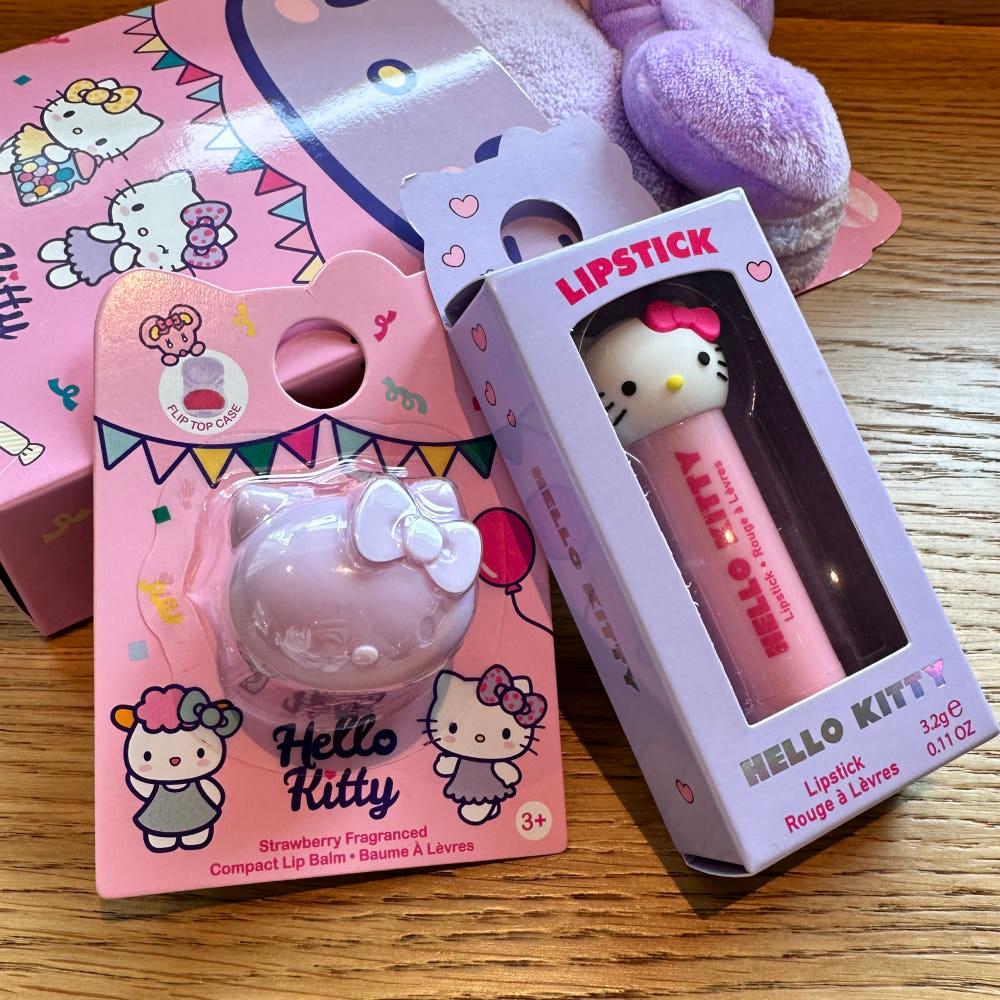 헬로 키티 향 립밤 & 립스틱 캐릭터 립밤