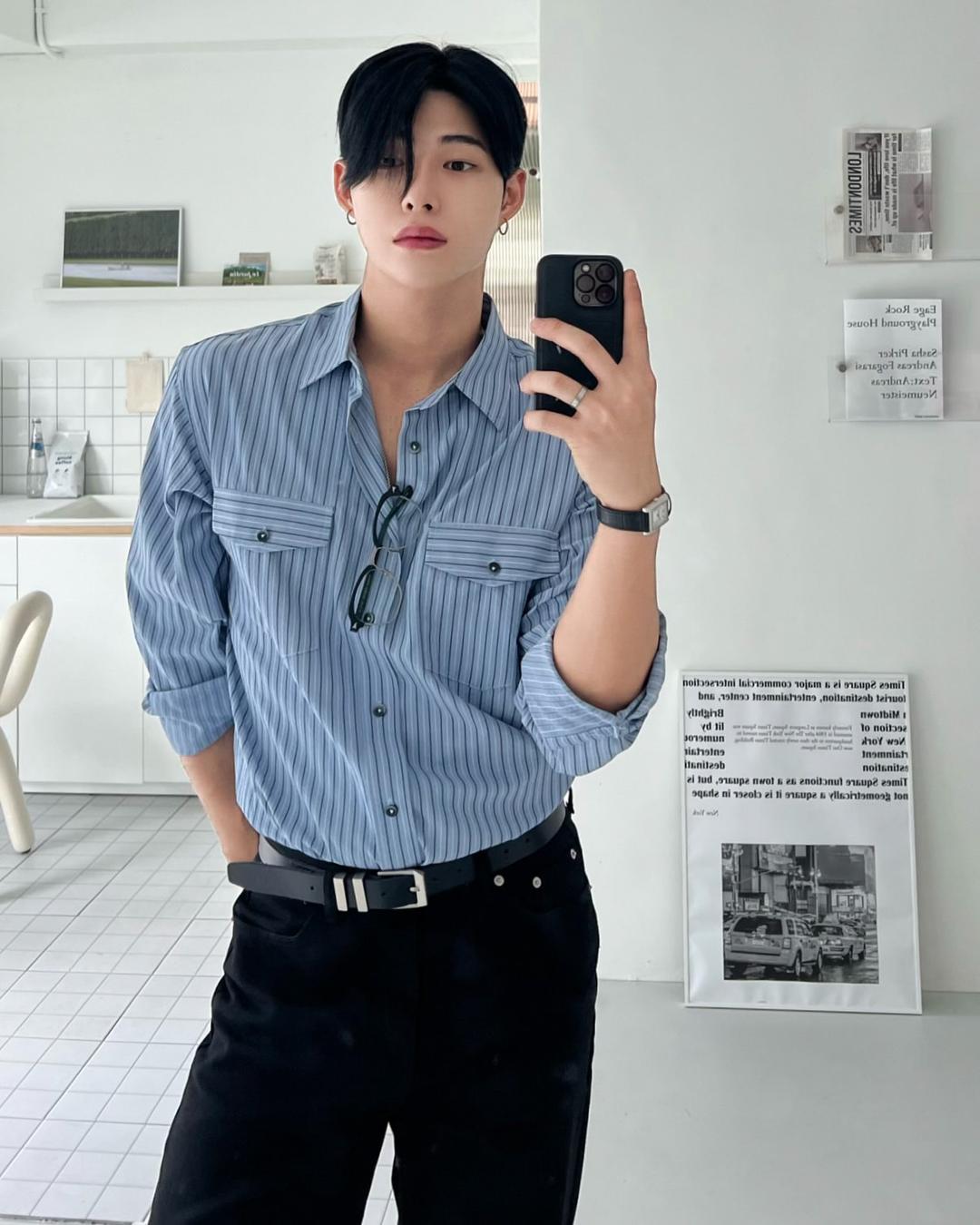 [당일출고] Toga 블루 포켓 스트라이프 셔츠