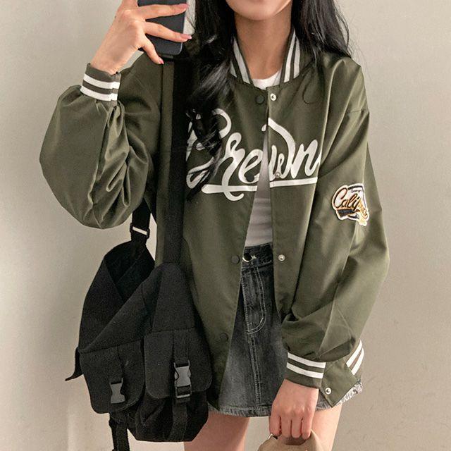 [요즘대세!] 힙한 여친룩, Y2K 오버핏 배색 바람막이 야구 점퍼