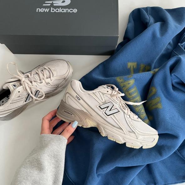 [해외]뉴발란스 740 문빔 U740LN1