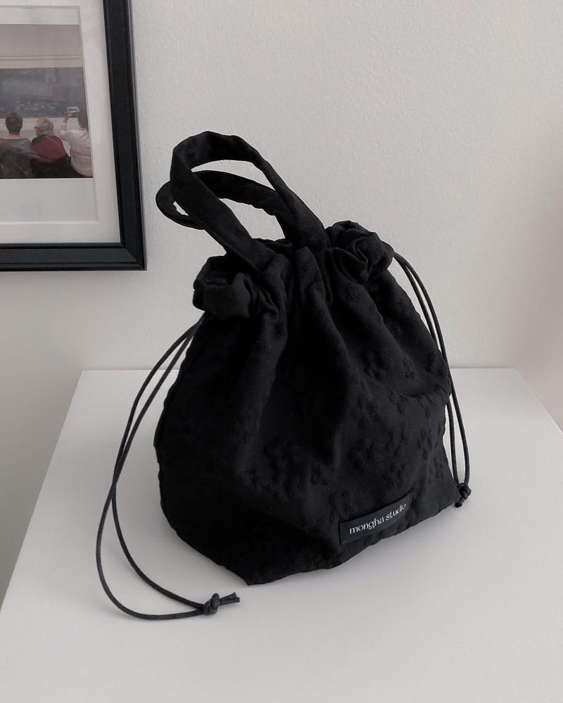 [몽하스튜디오] 자가드 플라워 스트링 버킷백 마실가방 손가방