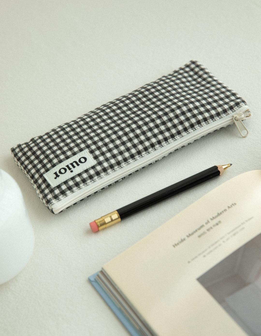 ouior flat pencil case - corduroy black check (topside zipper)