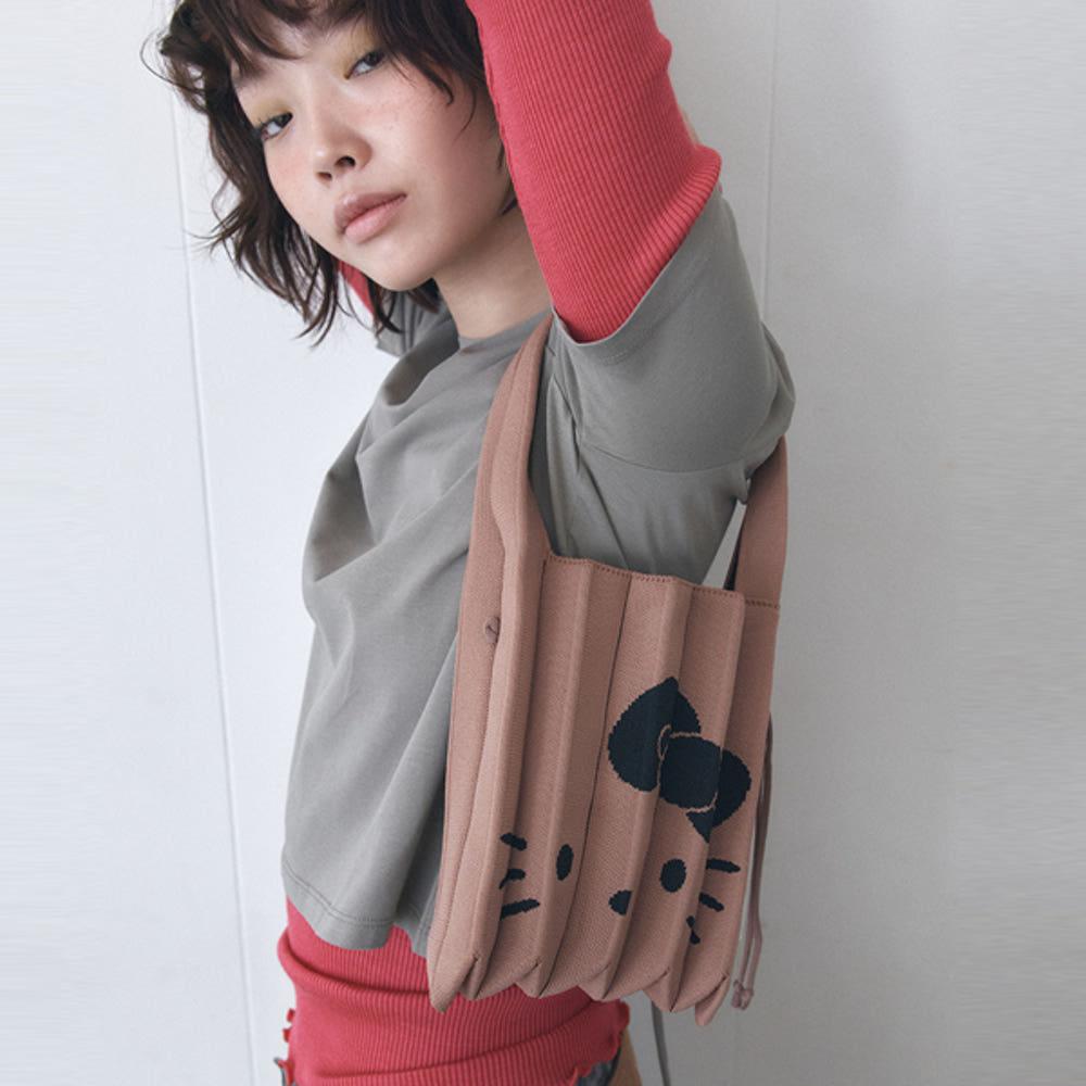 럭키 플리츠 니트 스몰 헬로키티 탄 브라운