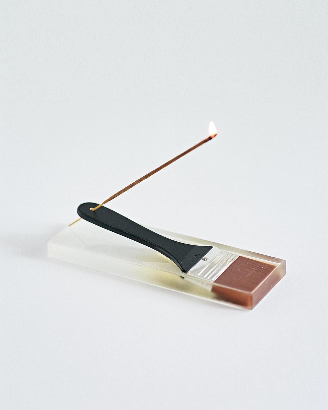heloki | Maler Brush Incense Holder