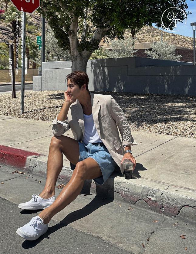 [1만2천장판매] [자체제작 / 당일출고] +3cm 아이스 핀턱 데님 숏츠(2color)