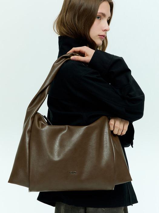 TWIST STRAP LEATHER BIG BAG [BROWN]