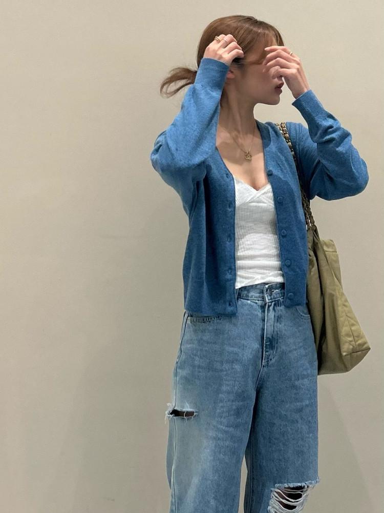 웰로우 브이넥 가디건(4c)