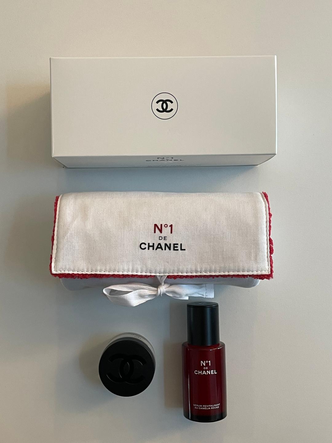 샤넬 N1 DE CHANEL 레드 까멜리아 리바이탈라이징 안티에이징 세럼 30ml & 크림 15g