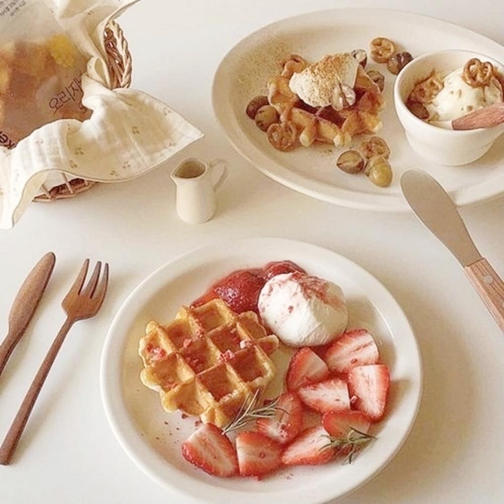 [형제주방]뉴욕 모던 크림화이트 레트로 원형접시 카페 디저트 플레이트 6인치