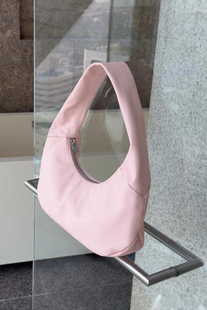 The Anon Small Bag - Baby Pink