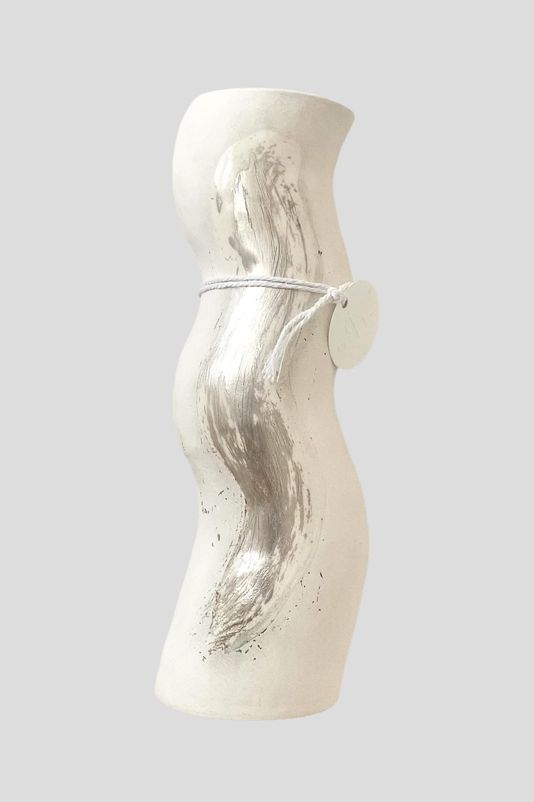 Wavy vase