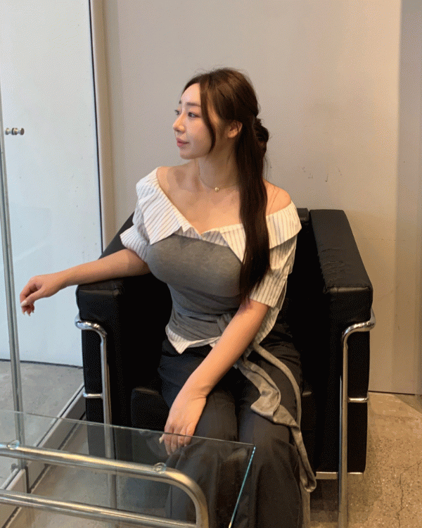 플랫퍼 [무료배송]브레인 스트라이프 레이어드 스판 탑 블라우스