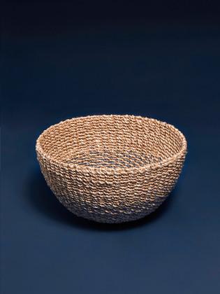 아바카 라운드 투톤 바구니