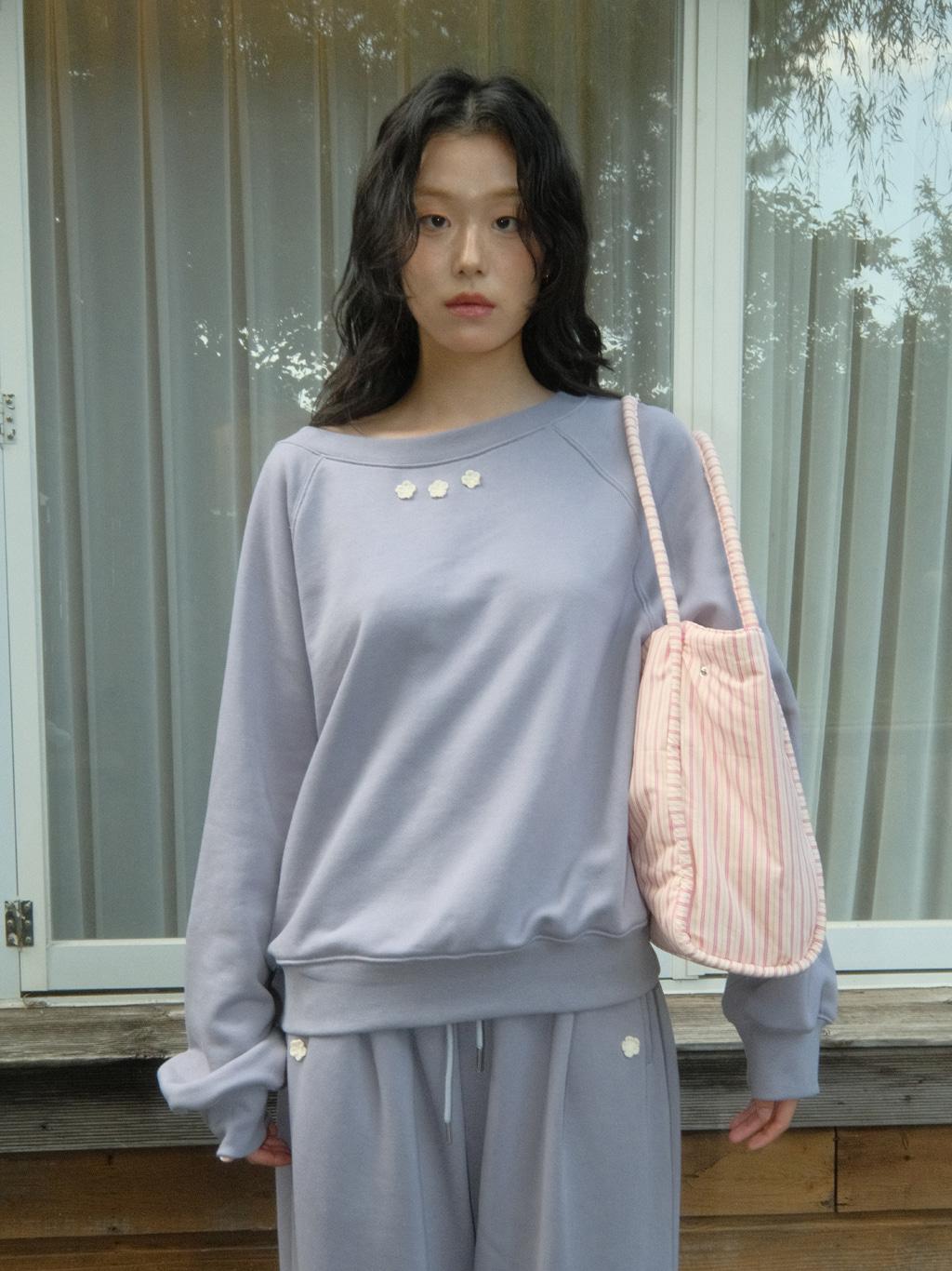 U-neck crochet sweatshirt (mute purple)