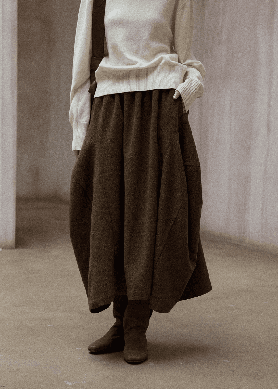 소프트 볼륨 울 스커트