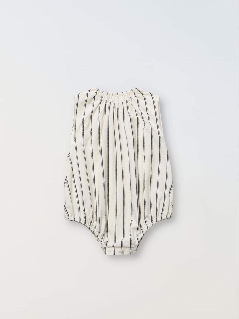 Mono balloon suit