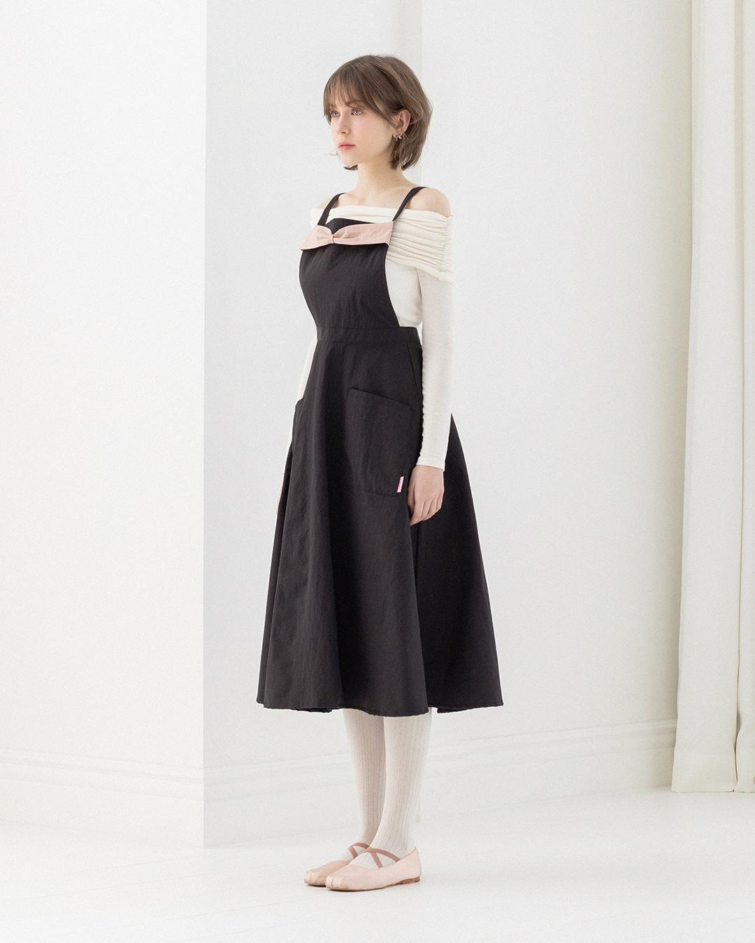 리본 플레어 원피스 RIBBON FLARE ONEPIECE APRON [블랙]