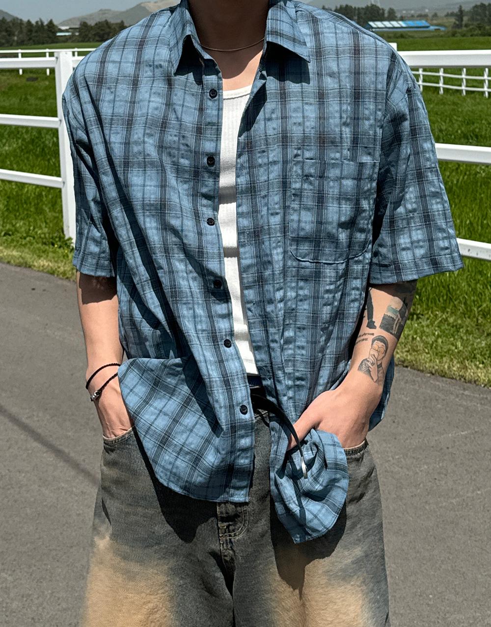 시어서커 체크 하프 셔츠