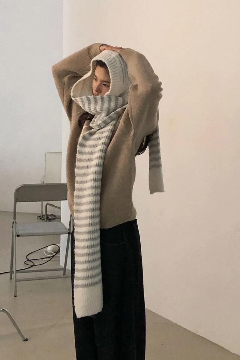 LILISU - Charlie Hoodie Muffler / White Grey