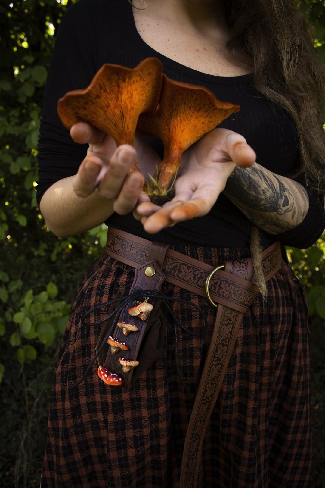 Baby amanita pins (set of 5 resin pins) - mushrooms,goblincore,cottagecorefashion,faecore,pins,cozy,woodland,hobbitcore,fairytales,fall