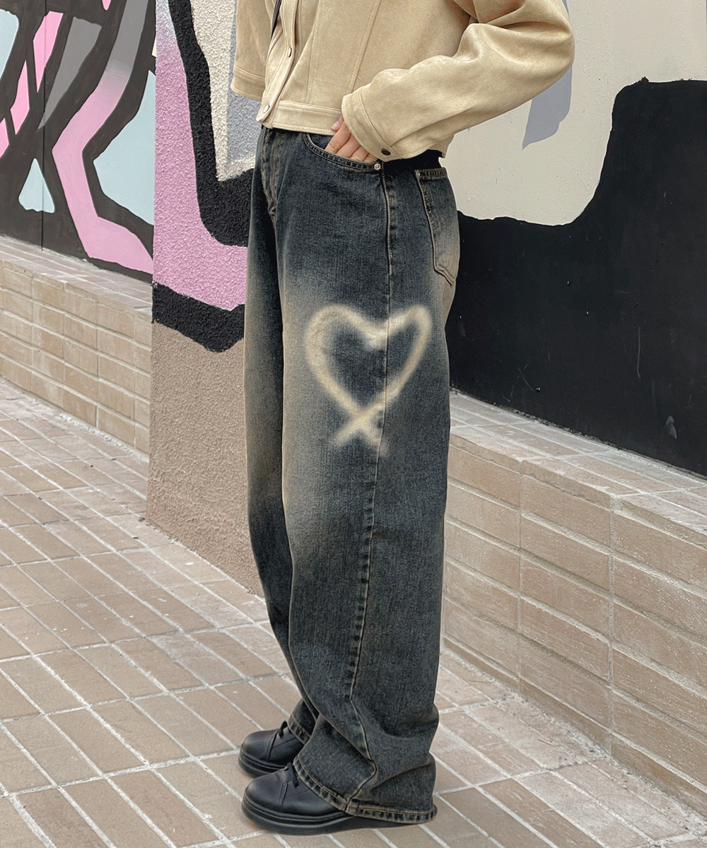 럽리 하트 워싱 와이드 데님 팬츠