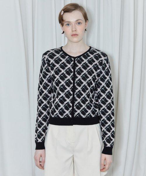 FLOWER PATTERN CARDIGAN (BLACK)