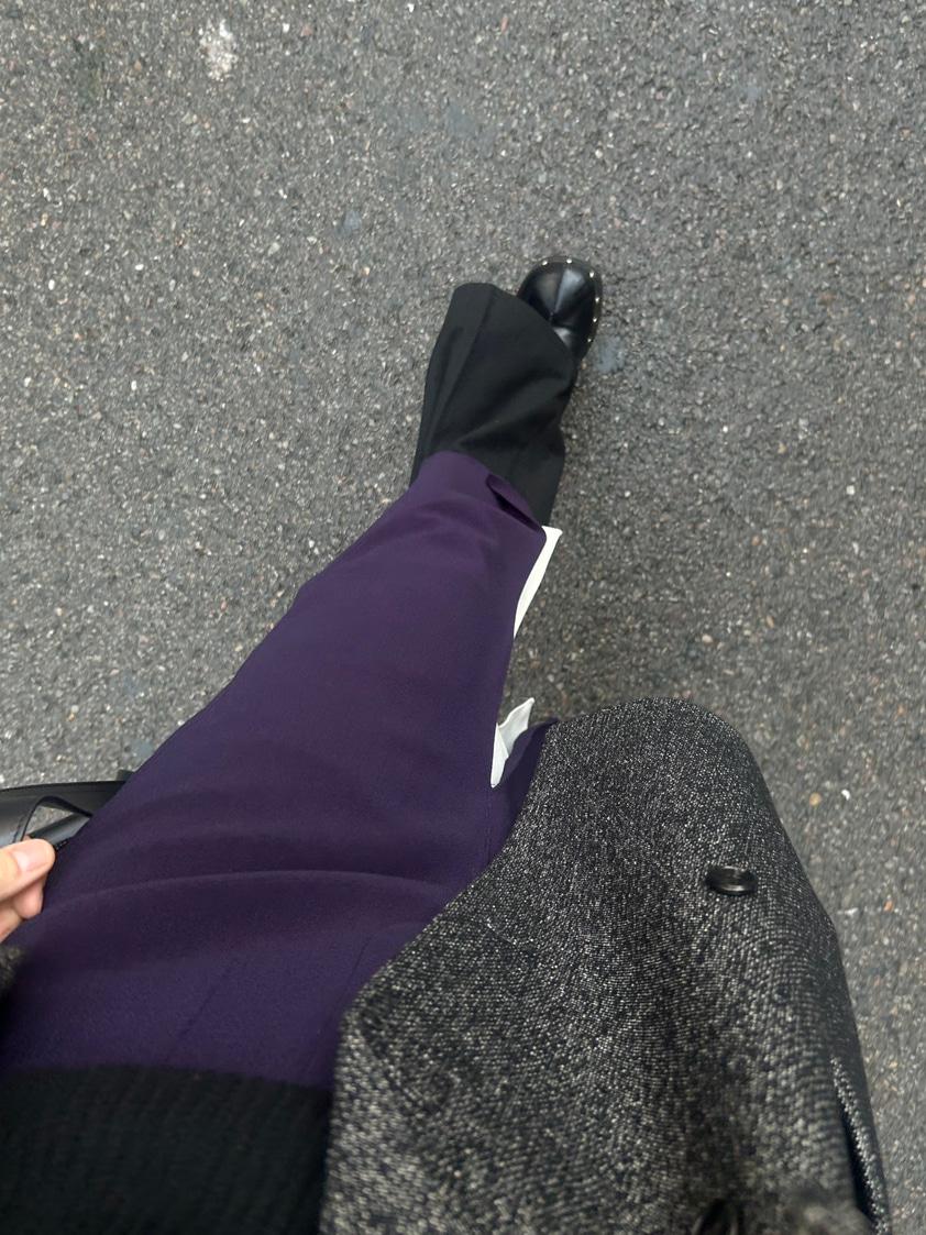 TENSION COLOR-SLIT KNIT SKIRT