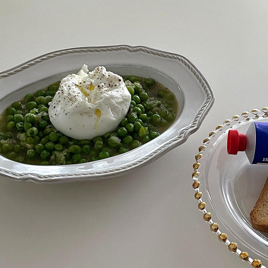 ANTIQUE OVAL PLATE 25.5cm