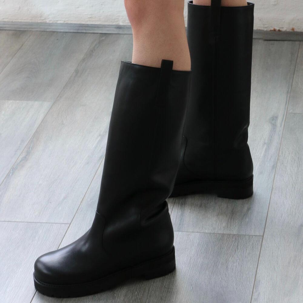 platform round long boots (black)