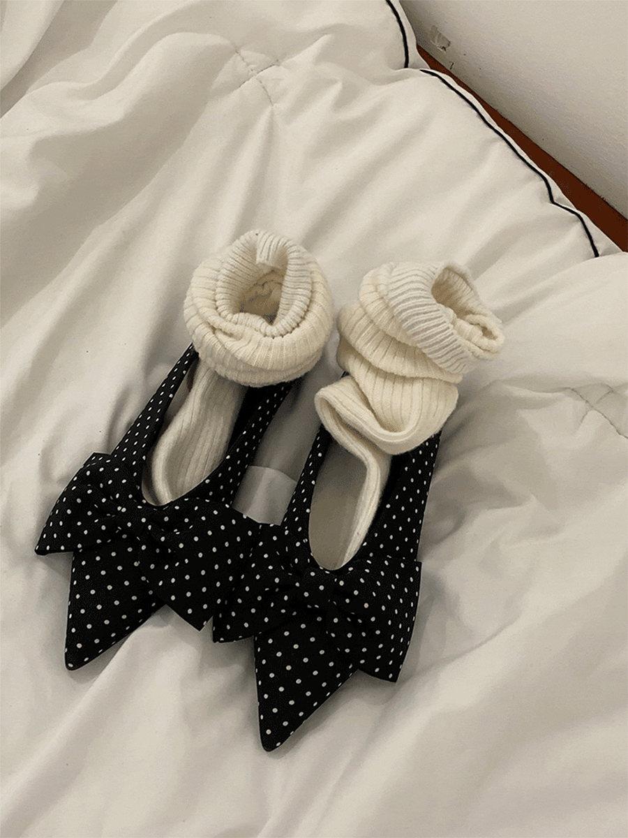 Big ribbon flat shoes