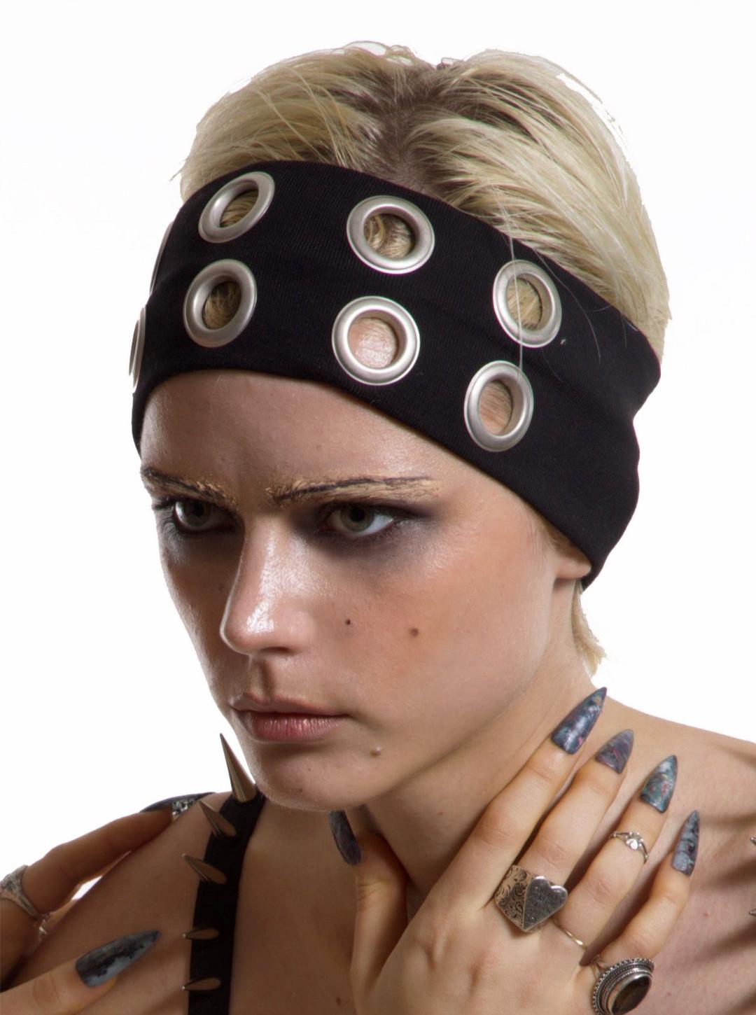 EYELET HAIRBAND BLACK