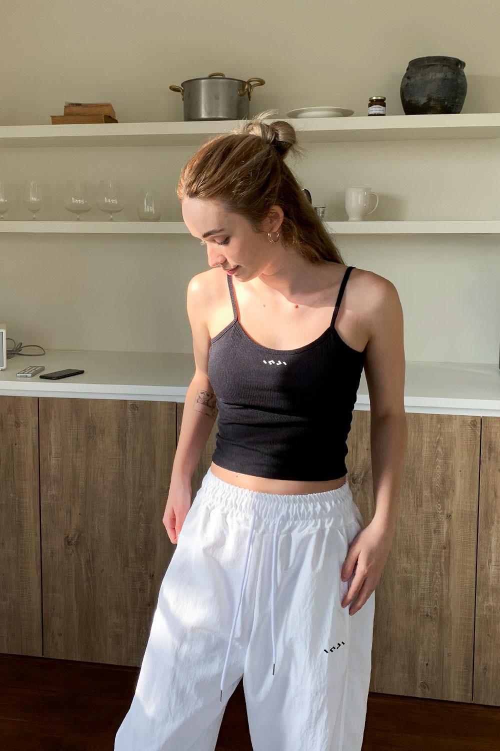 볼륨패드 탈부착 나시탑 블랙