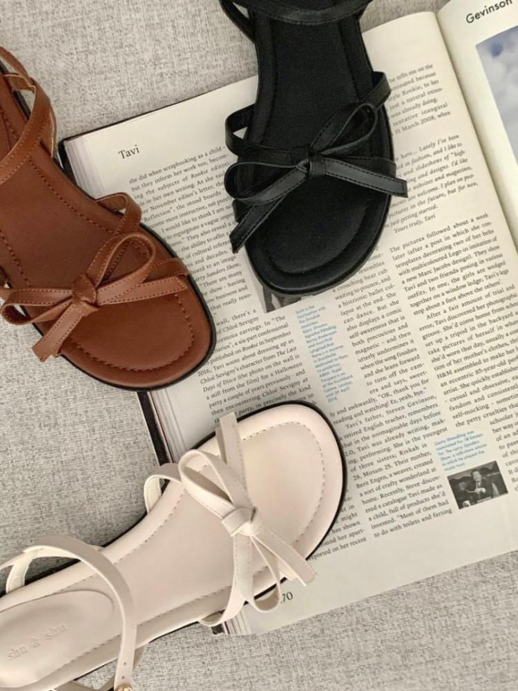 Chocolate ribbon sandal 🍫