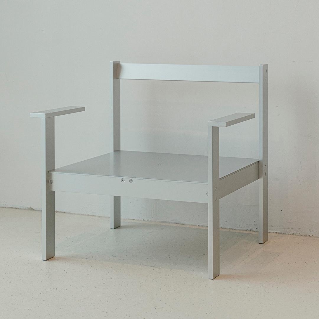 701 Lounge Chair