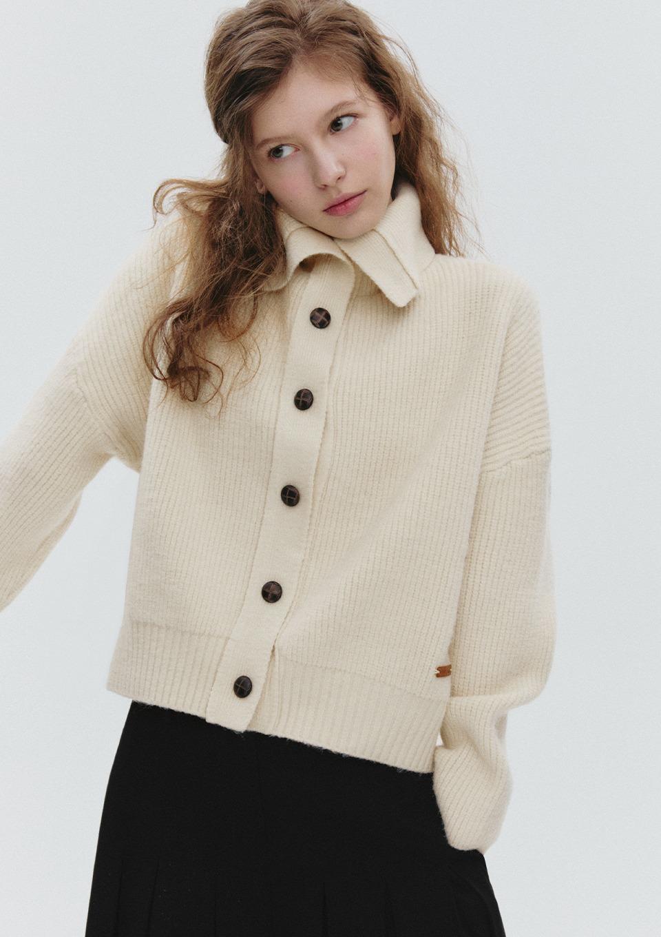 하이넥 버튼 가디건 (MAFAKC09MIV)