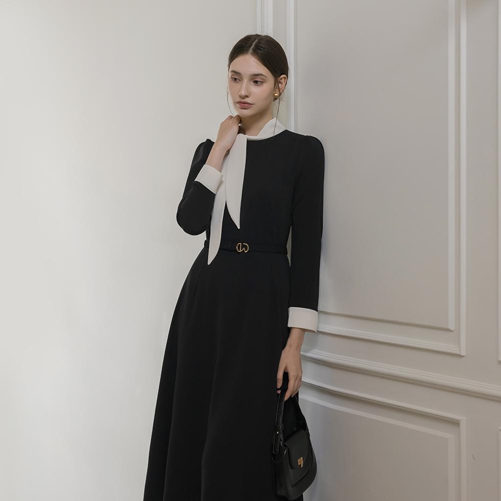 무드업 배색 타이넥 원피스(+벨트)