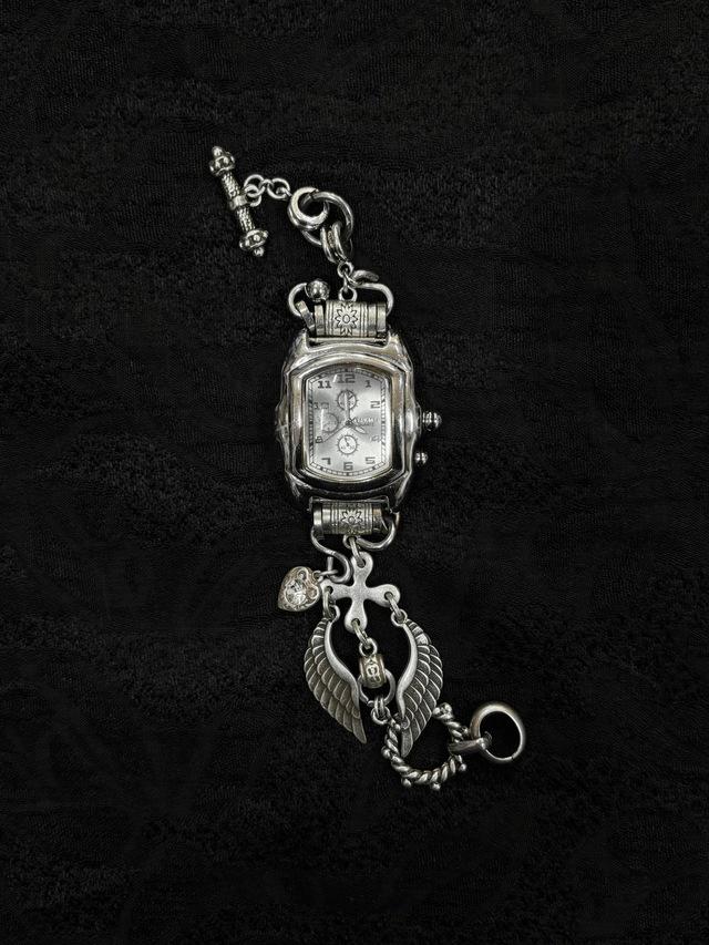 Pearlo mini angel watch